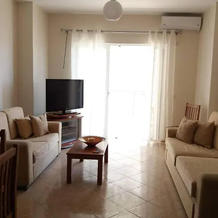 Appartamento Teuta Apartament *